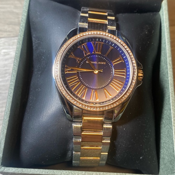 Amazing Michael Kors Blue Kacey Two Tone Sundial Timepiece. - Picture 5 of 6